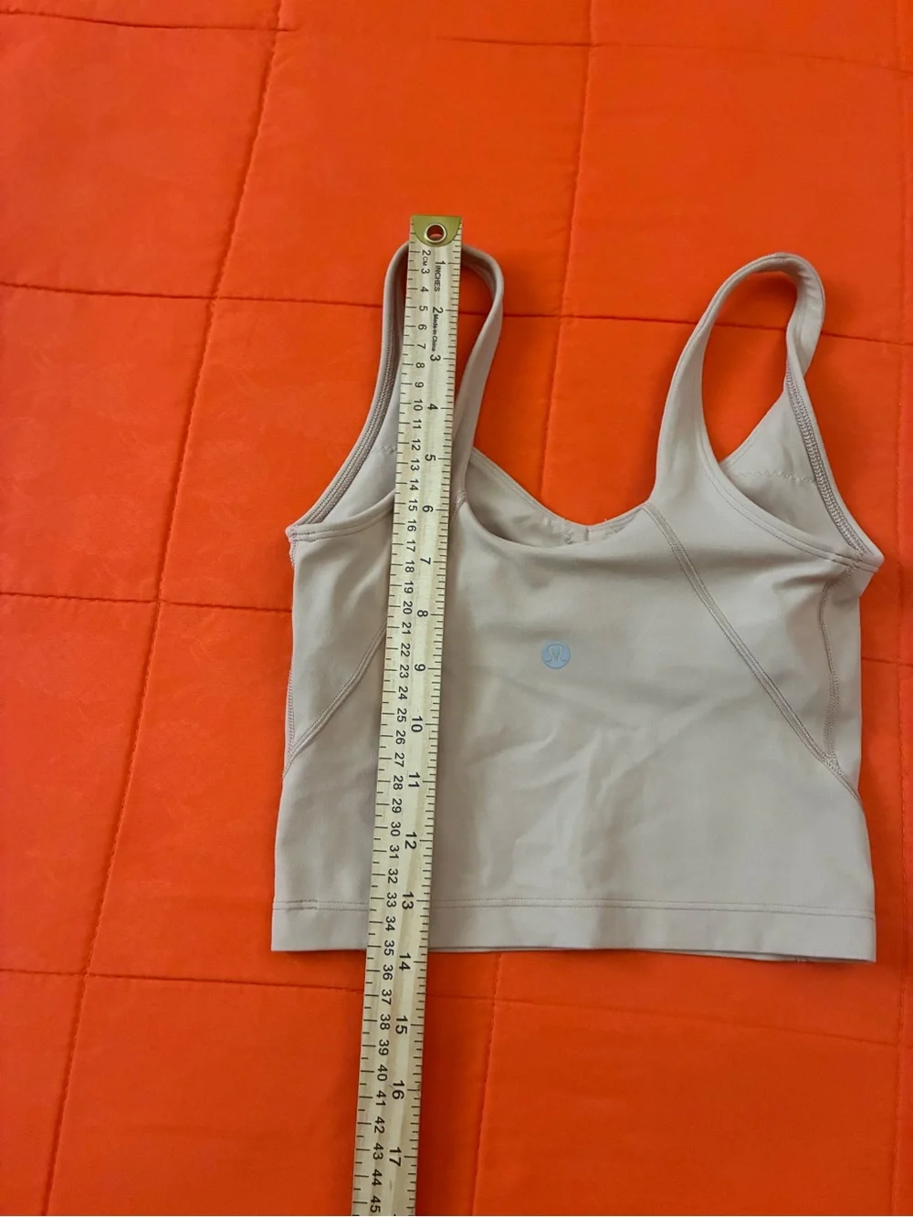 Lululemon sports Bra Womens 0 Beige Running & Gym Athletic Sportswear Casual